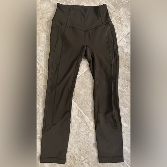 LULULEMON LEGGINGS - Picture 1 of 2